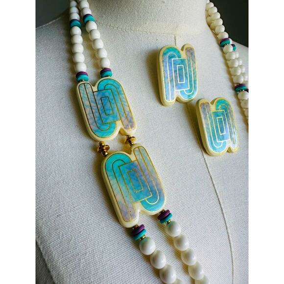 Vintage 80s Necklace/Earring Set Ceramic White Turquoise Happy Fun Accessories - Picture 9 of 9